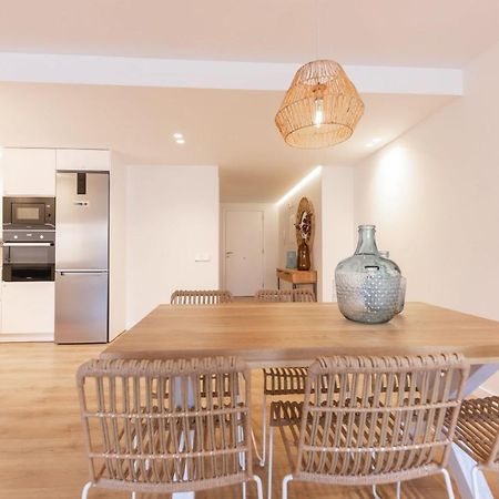 Bravissimo Falco, 3 Bedrooms And Balcony Girona Bagian luar foto